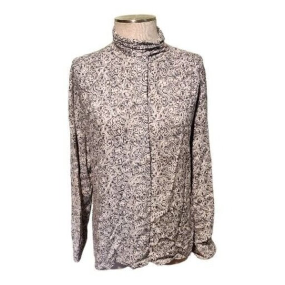 PENDLETON Women's Warranted To Be A Classic Blouse Size 14 Gray White‎ Button